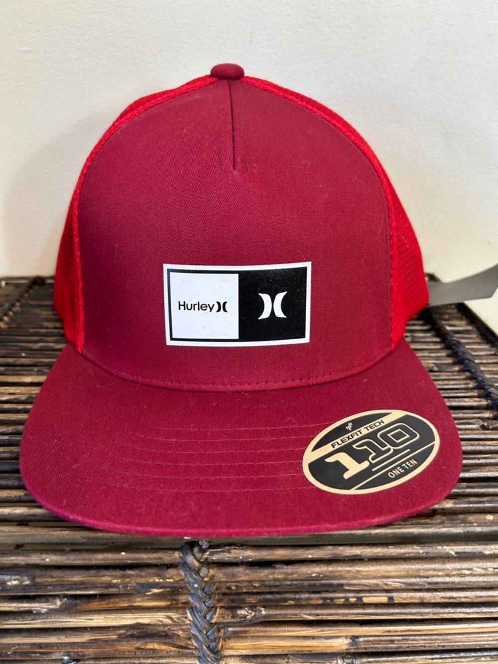 Hurley Red and Black Flexfit 110 Trucker Cap NEW NWT